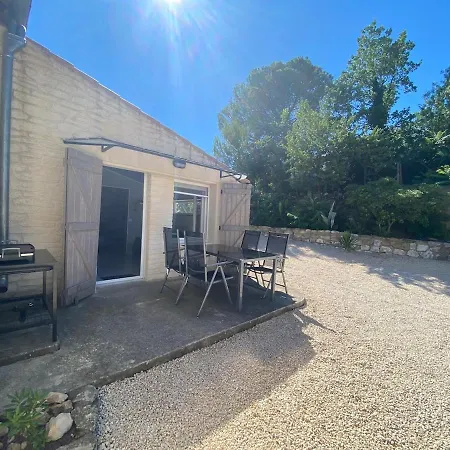 Apartment Avec Piscine Et Parking